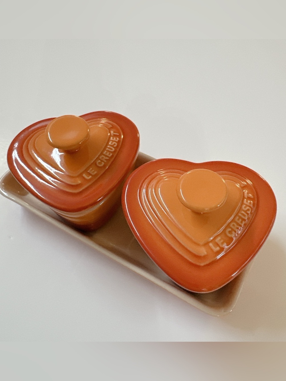 Le Creuset Mini Heart Ramekin with Lid